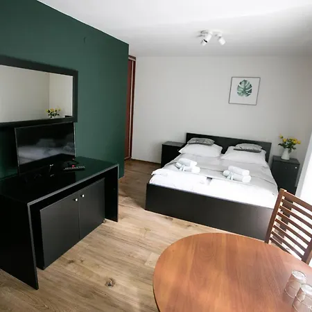 Semesteranläggning (resort) Rudy Lis *