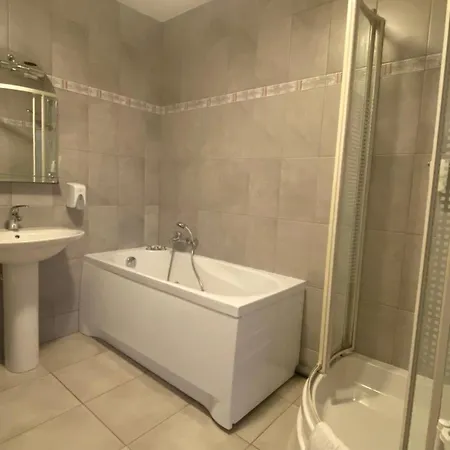 Semesteranläggning (resort) Rudy Lis *